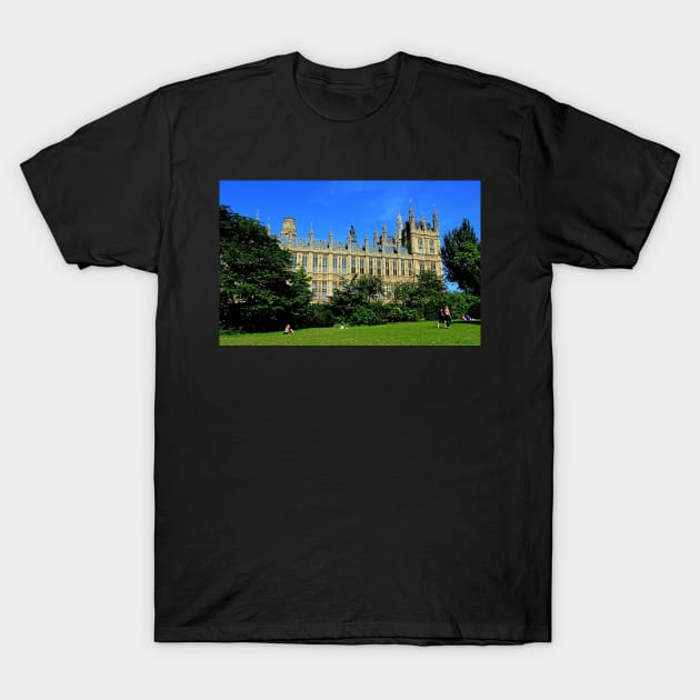 Park View, Palace of Westminster London T-Shirt by avrilharris